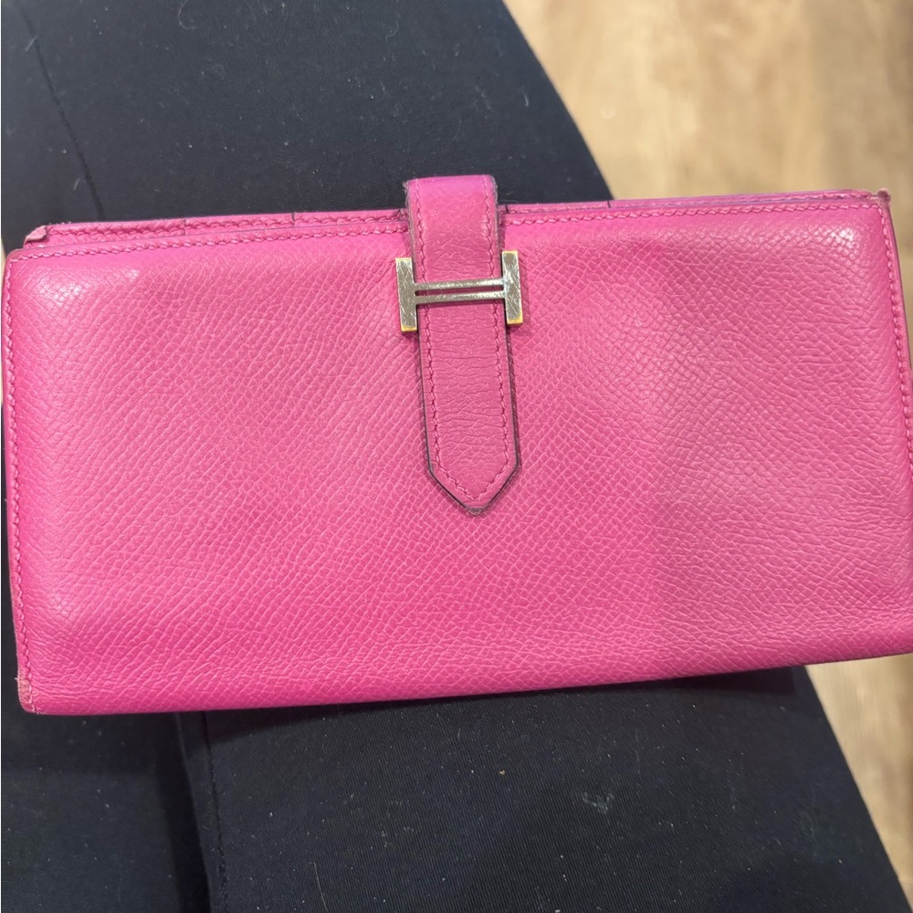 Hermes Fuchsia Leather Women's Wallet